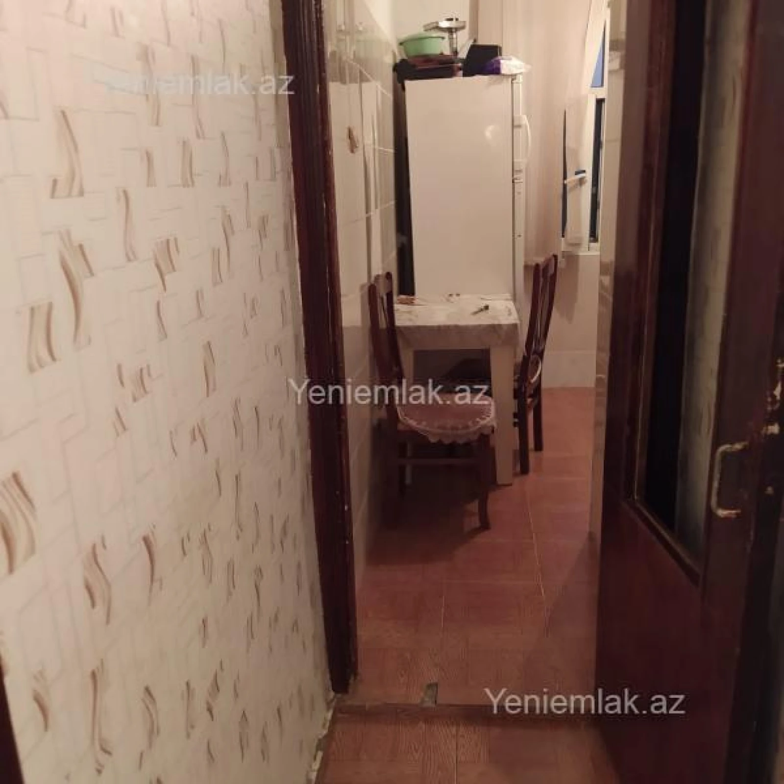 Satılır 3 otaqlı köhnə tikili 70 m²