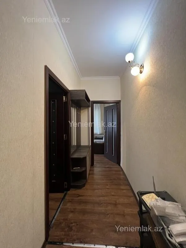 Satılır 2 otaqlı köhnə tikili 55 m²