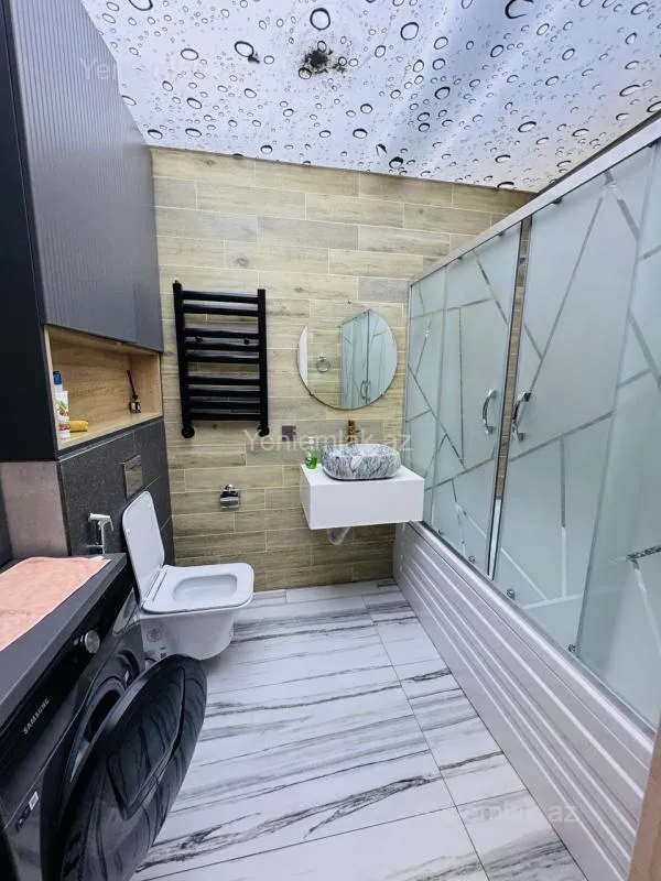 Satılır 3 otaqlı yeni tikili 93 m²