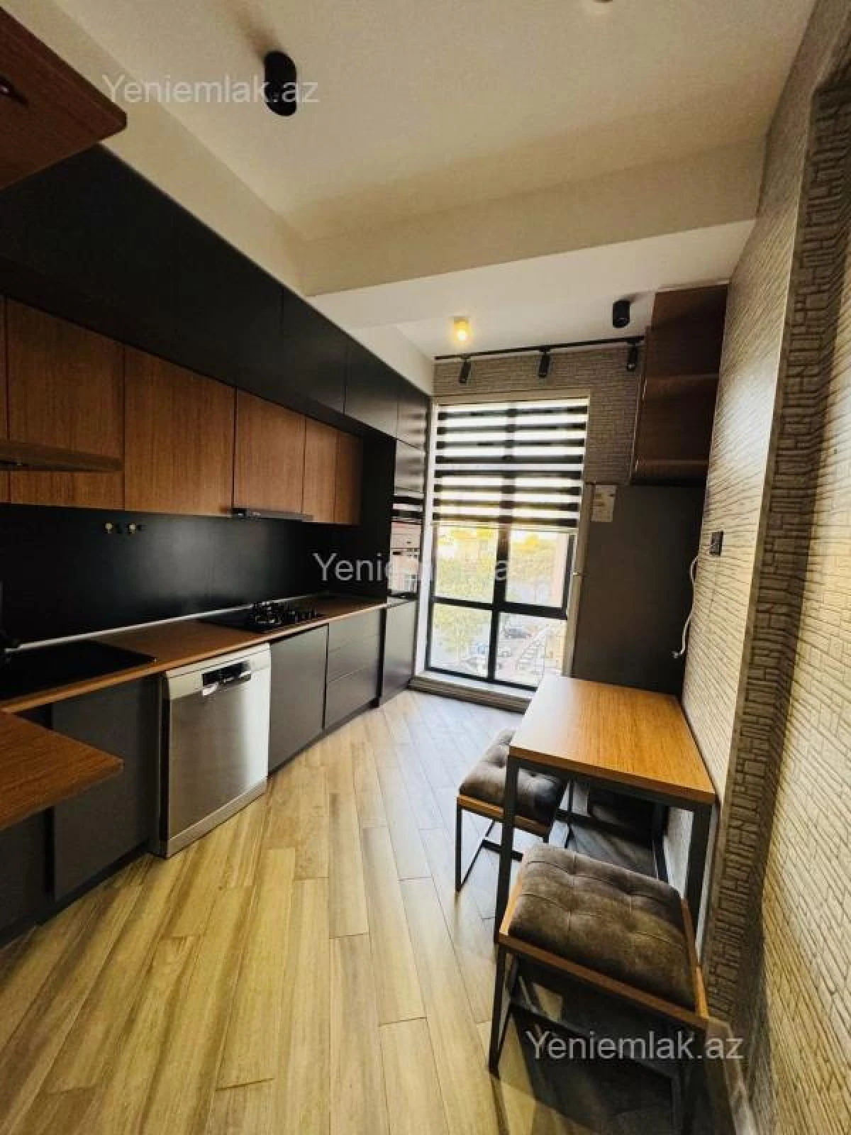 Satılır 3 otaqlı yeni tikili 93 m²