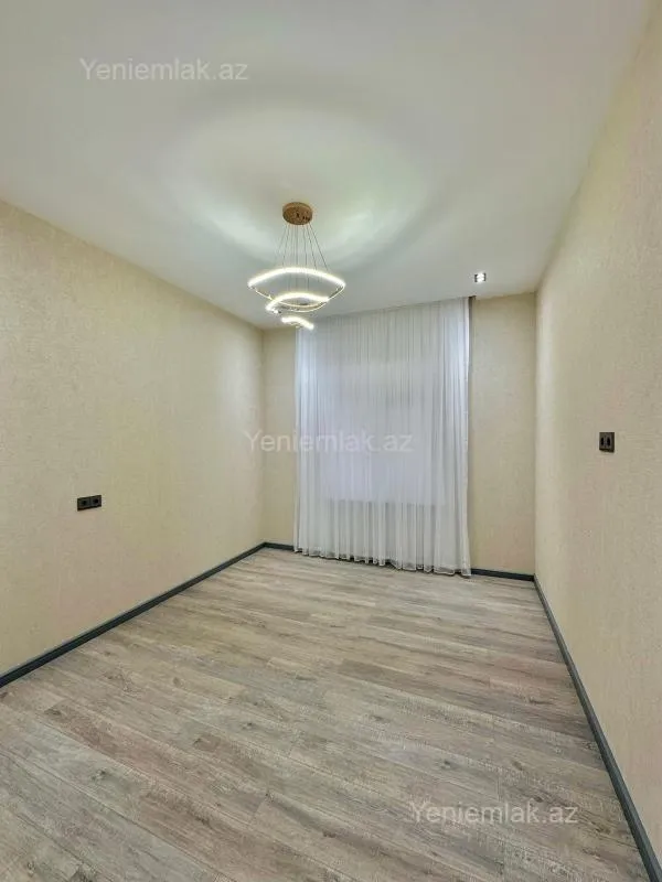 Satılır 3 otaqlı həyət evi 100 m²