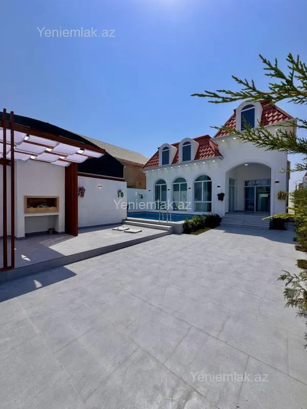 Satılır 4 otaqlı həyət evi 150 m²