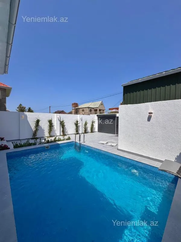 Satılır 4 otaqlı həyət evi 150 m²