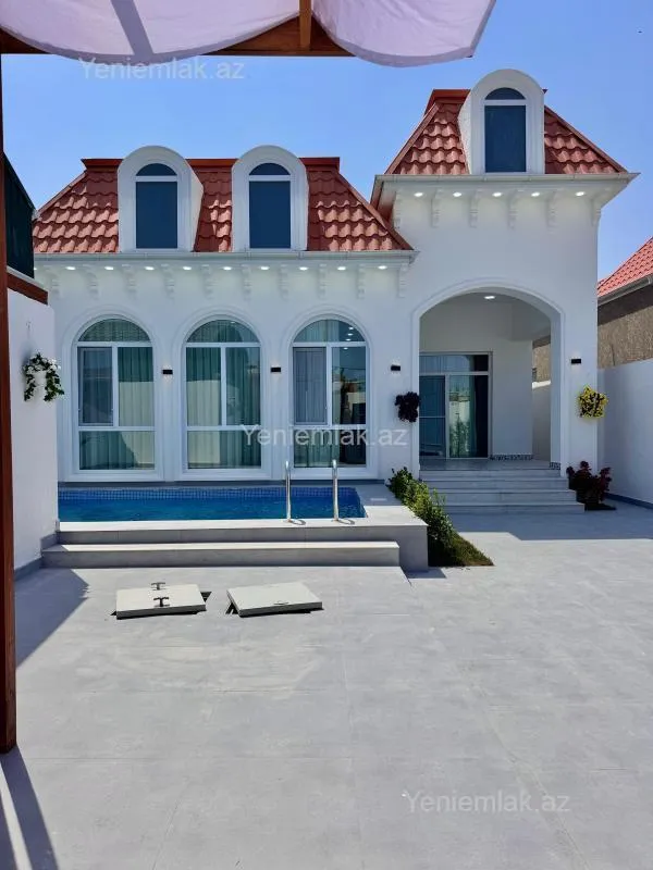 Satılır 4 otaqlı həyət evi 150 m²