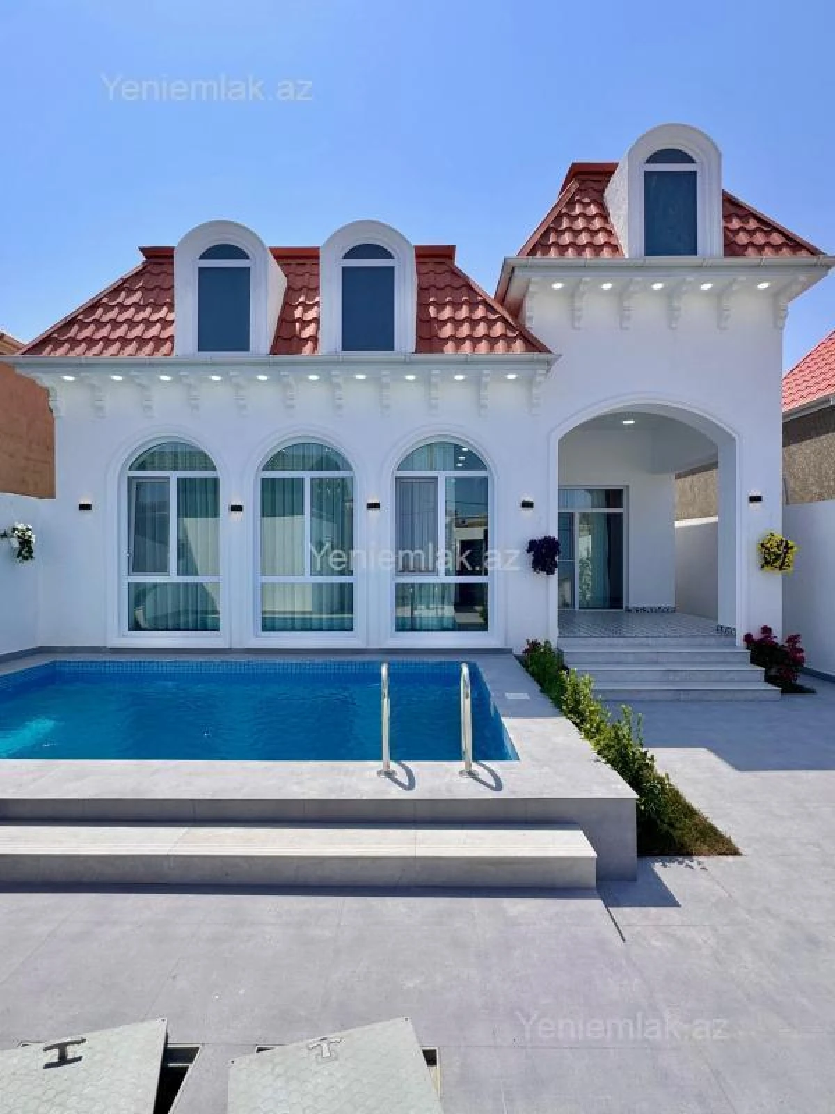 Satılır 4 otaqlı həyət evi 150 m²