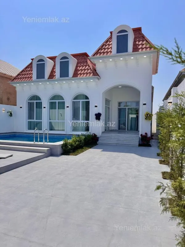 Satılır 4 otaqlı həyət evi 150 m²