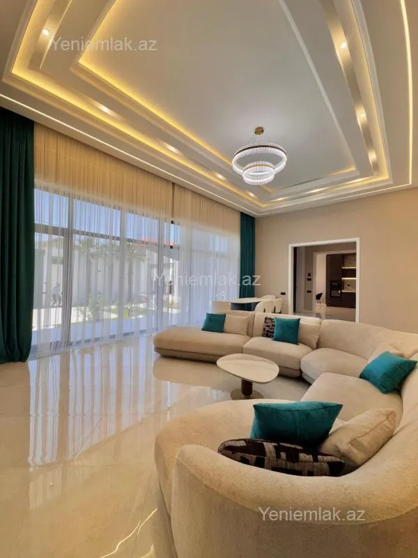 Satılır 5 otaqlı həyət evi 260 m²