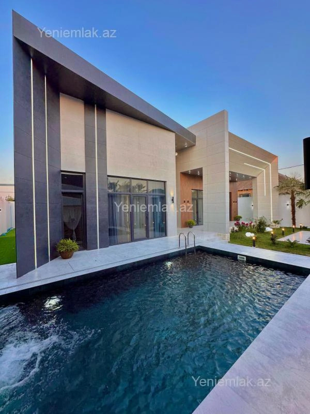 Satılır 5 otaqlı həyət evi 260 m²