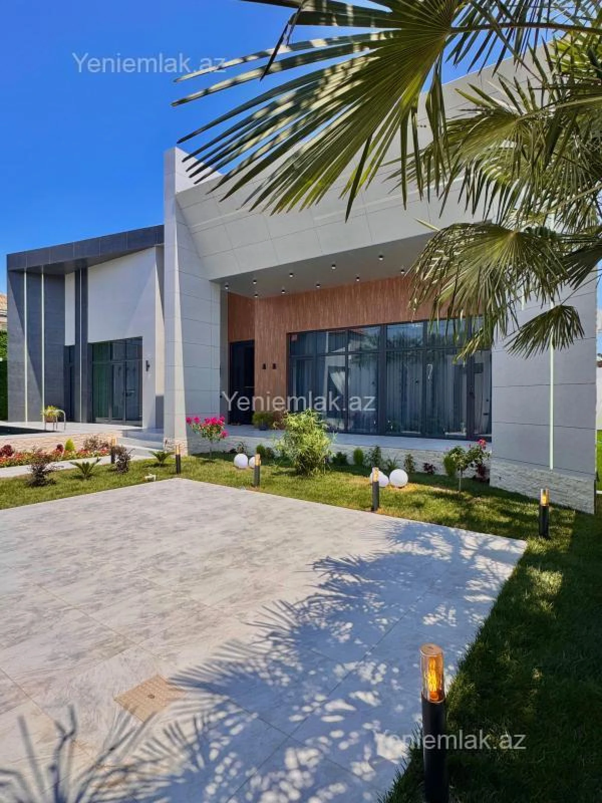 Satılır 5 otaqlı həyət evi 260 m²