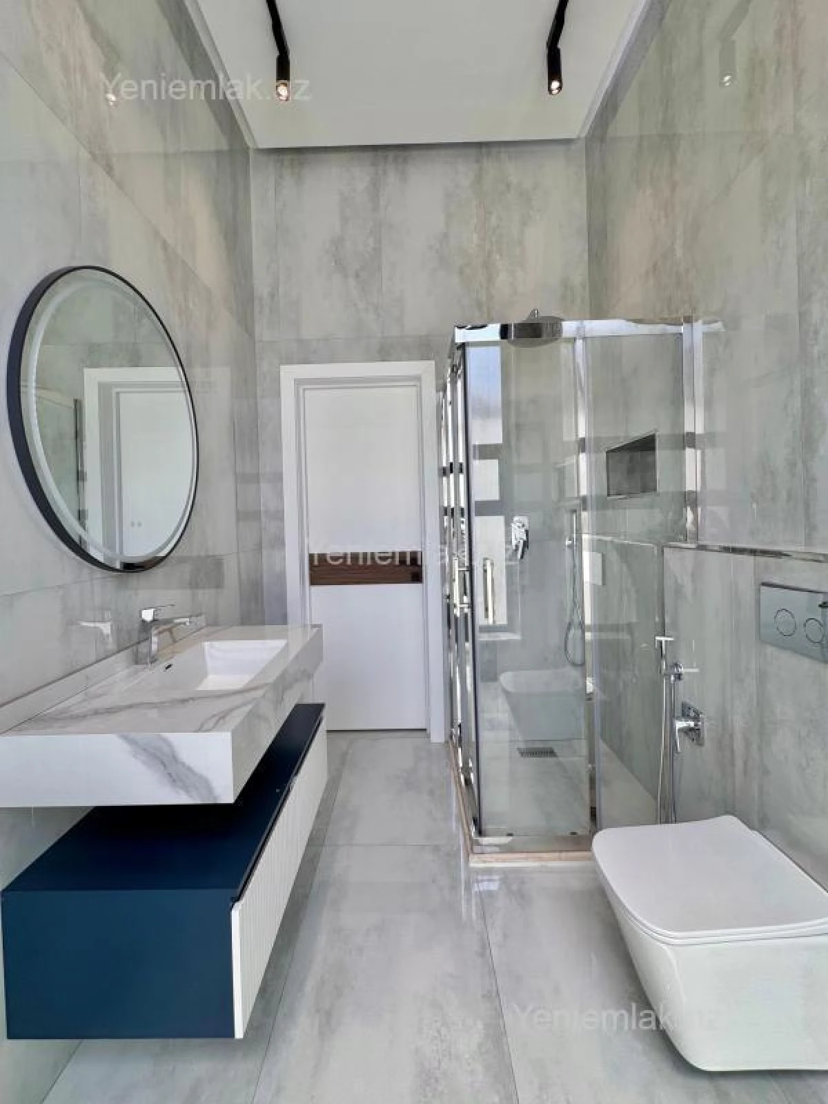 Satılır 5 otaqlı həyət evi 260 m²