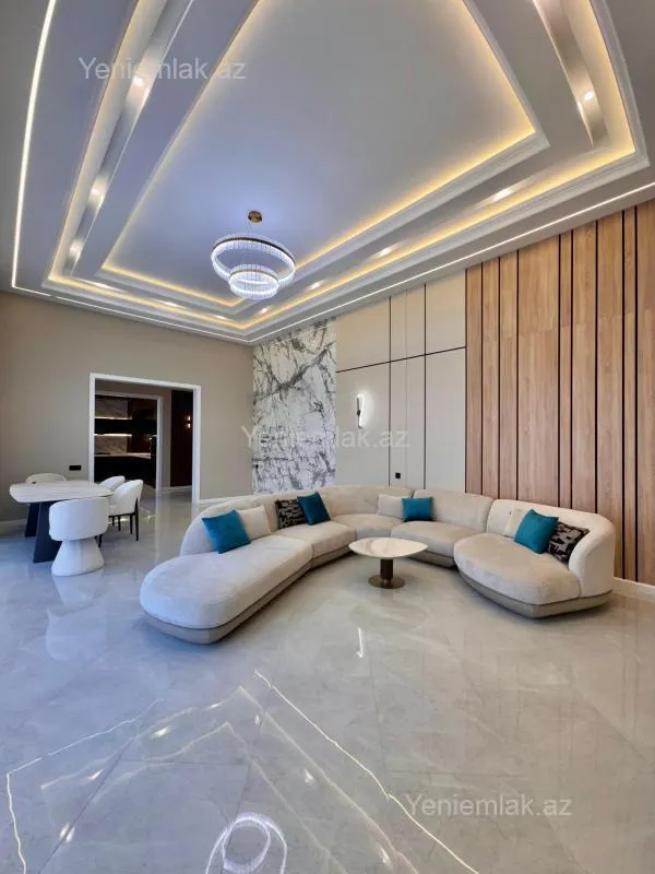 Satılır 5 otaqlı həyət evi 260 m²