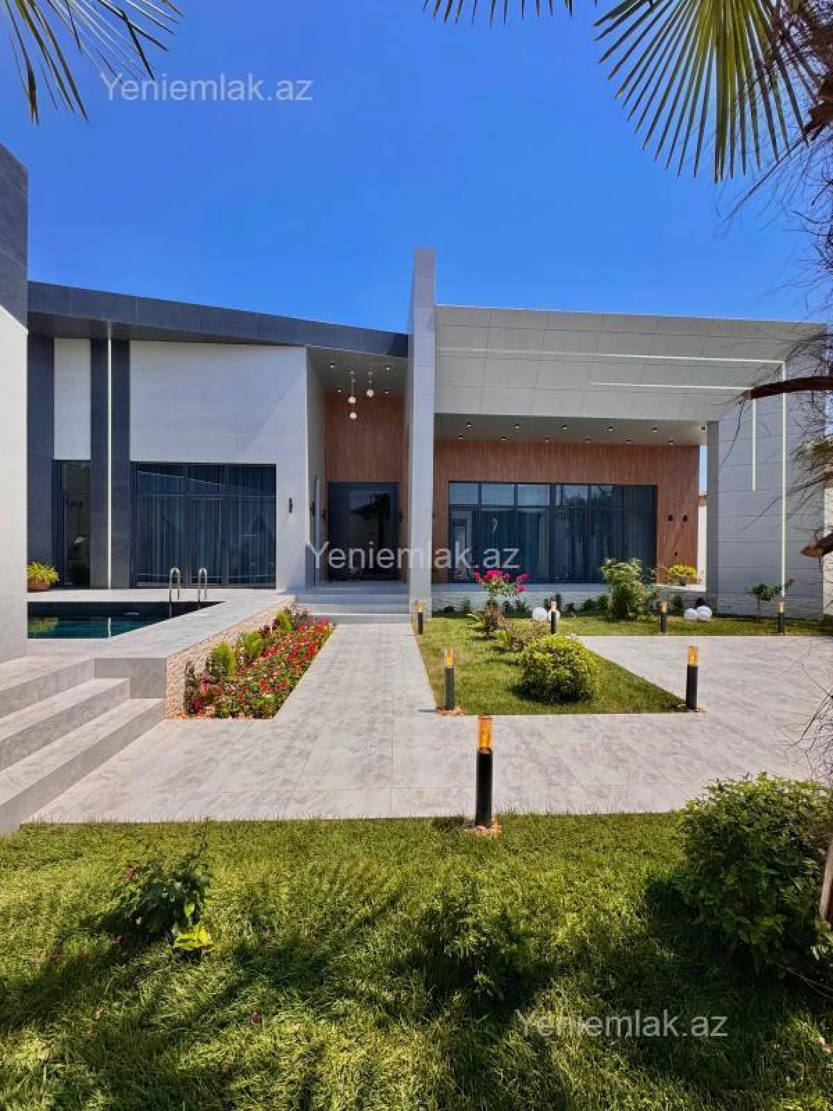 Satılır 5 otaqlı həyət evi 260 m²