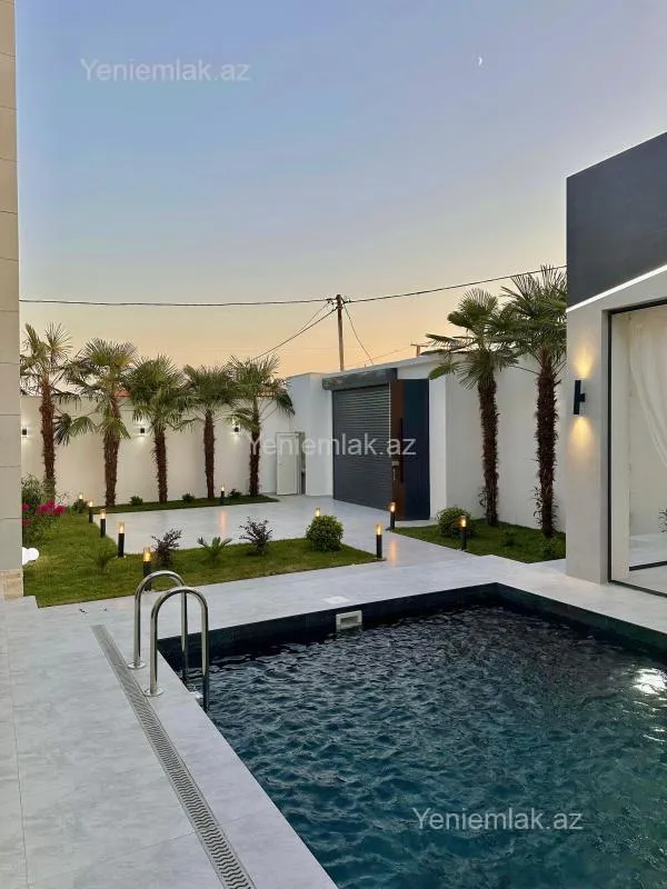 Satılır 5 otaqlı həyət evi 260 m²