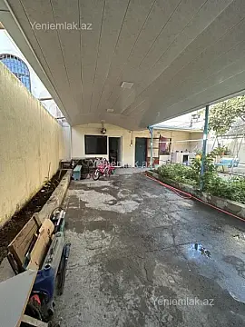 Satılır 4 otaqlı həyət evi 180 m²