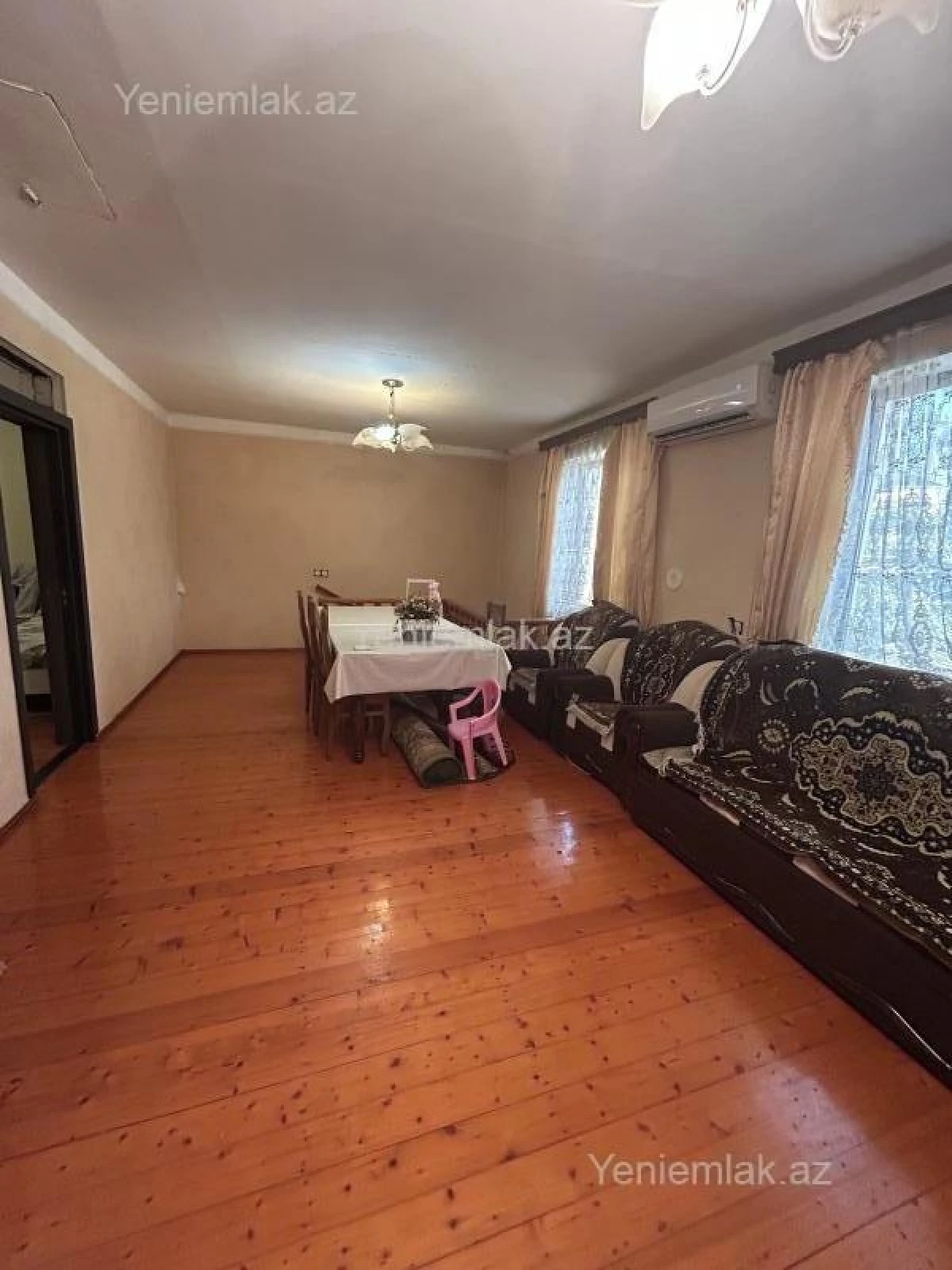 Satılır 4 otaqlı həyət evi 180 m²