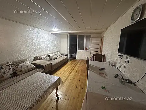 Satılır 4 otaqlı həyət evi 180 m²