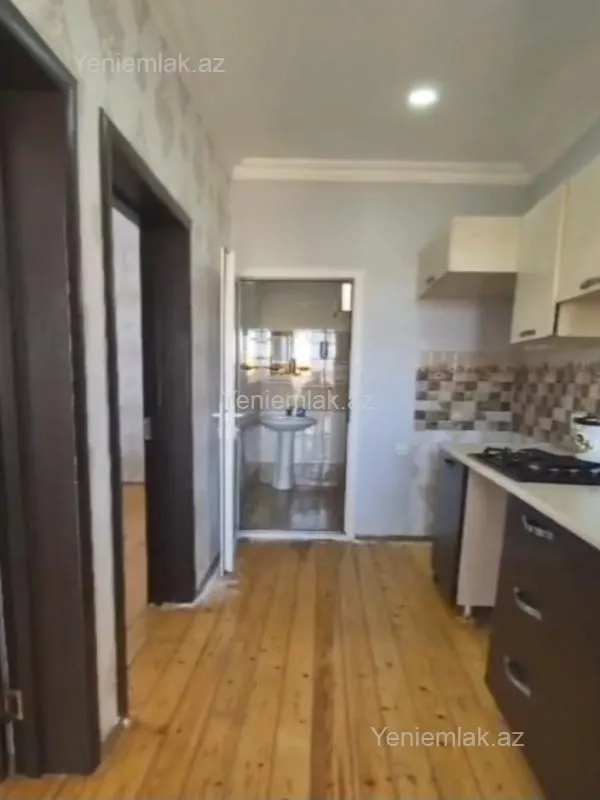 Satılır 2 otaqlı həyət evi 40 m²