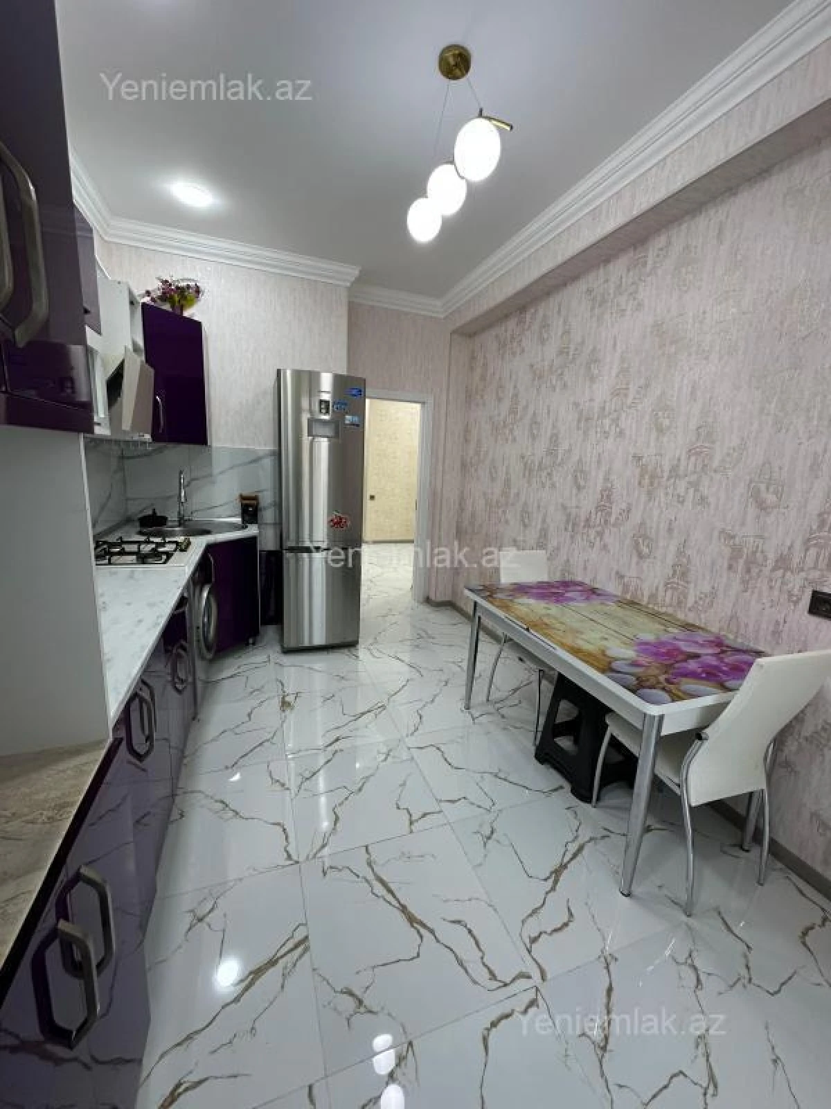 Satılır 2 otaqlı yeni tikili 98 m²