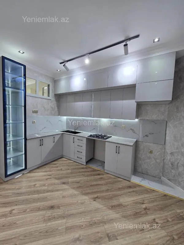 Satılır 3 otaqlı yeni tikili 95 m²