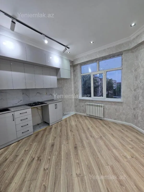 Satılır 3 otaqlı yeni tikili 95 m²
