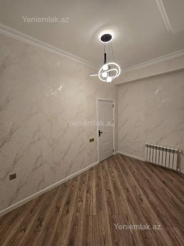 Satılır 3 otaqlı yeni tikili 95 m²