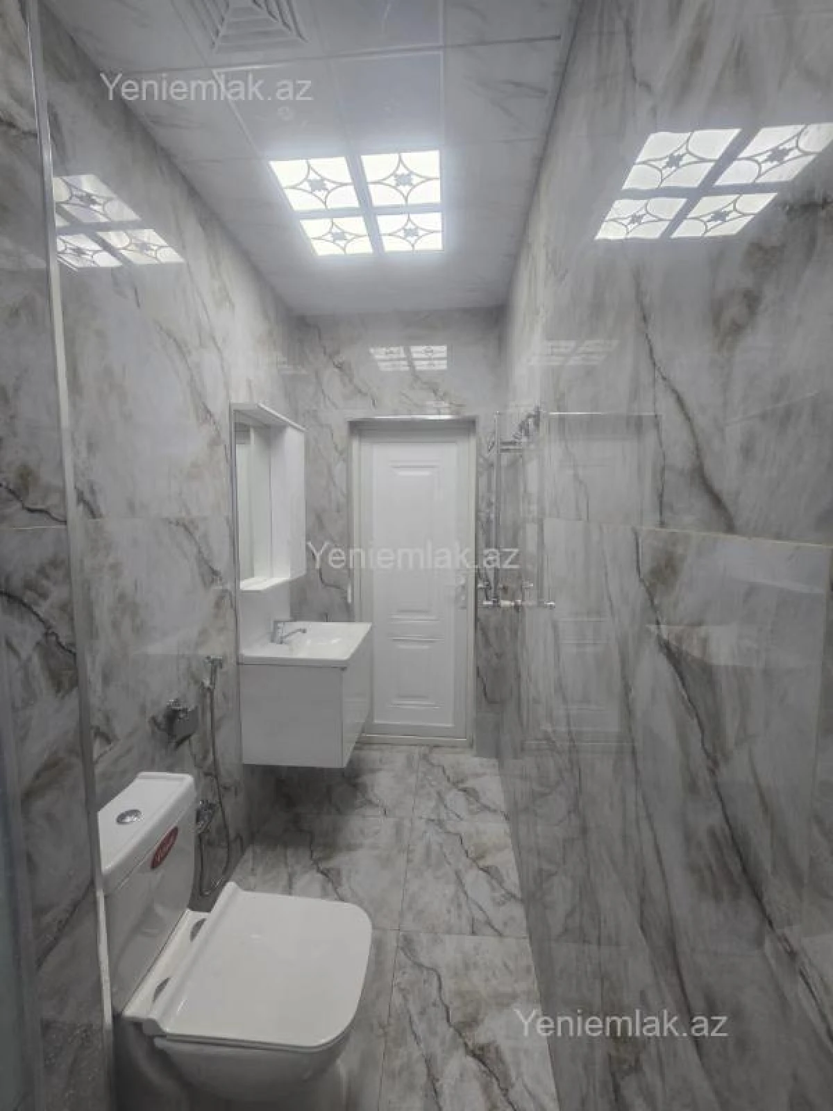 Satılır 3 otaqlı yeni tikili 95 m²