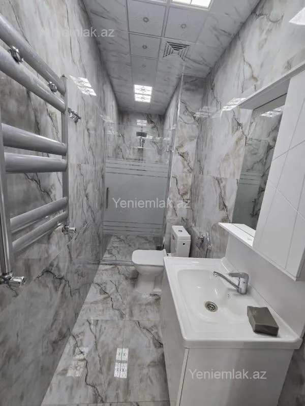 Satılır 3 otaqlı yeni tikili 95 m²