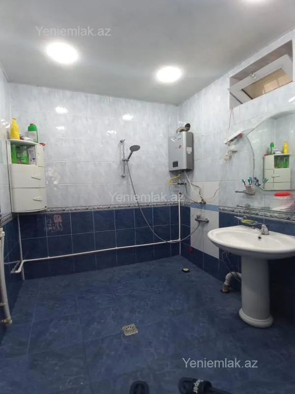 Satılır 4 otaqlı həyət evi 120 m²