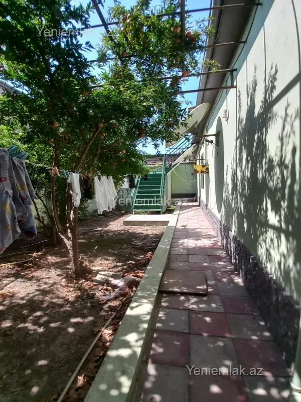 Satılır 4 otaqlı həyət evi 120 m²