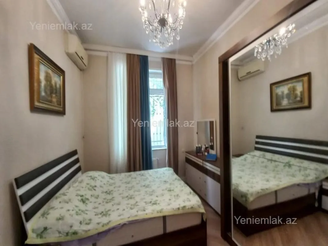 Satılır 4 otaqlı həyət evi 120 m²