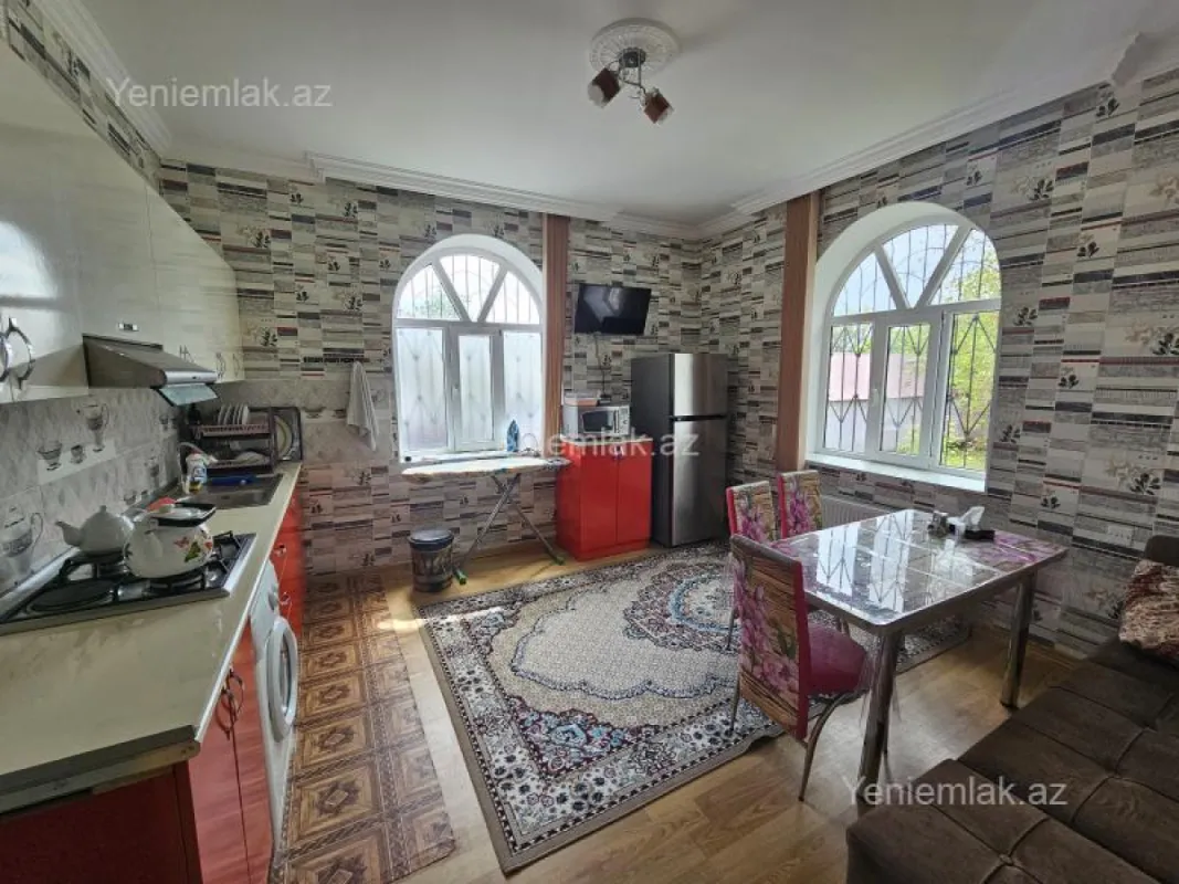 Satılır 3 otaqlı həyət evi 120 m²