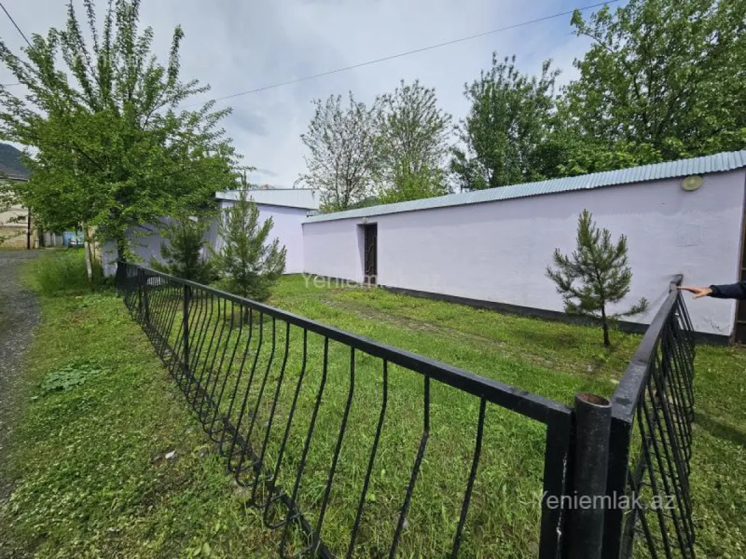 Satılır 3 otaqlı həyət evi 120 m²