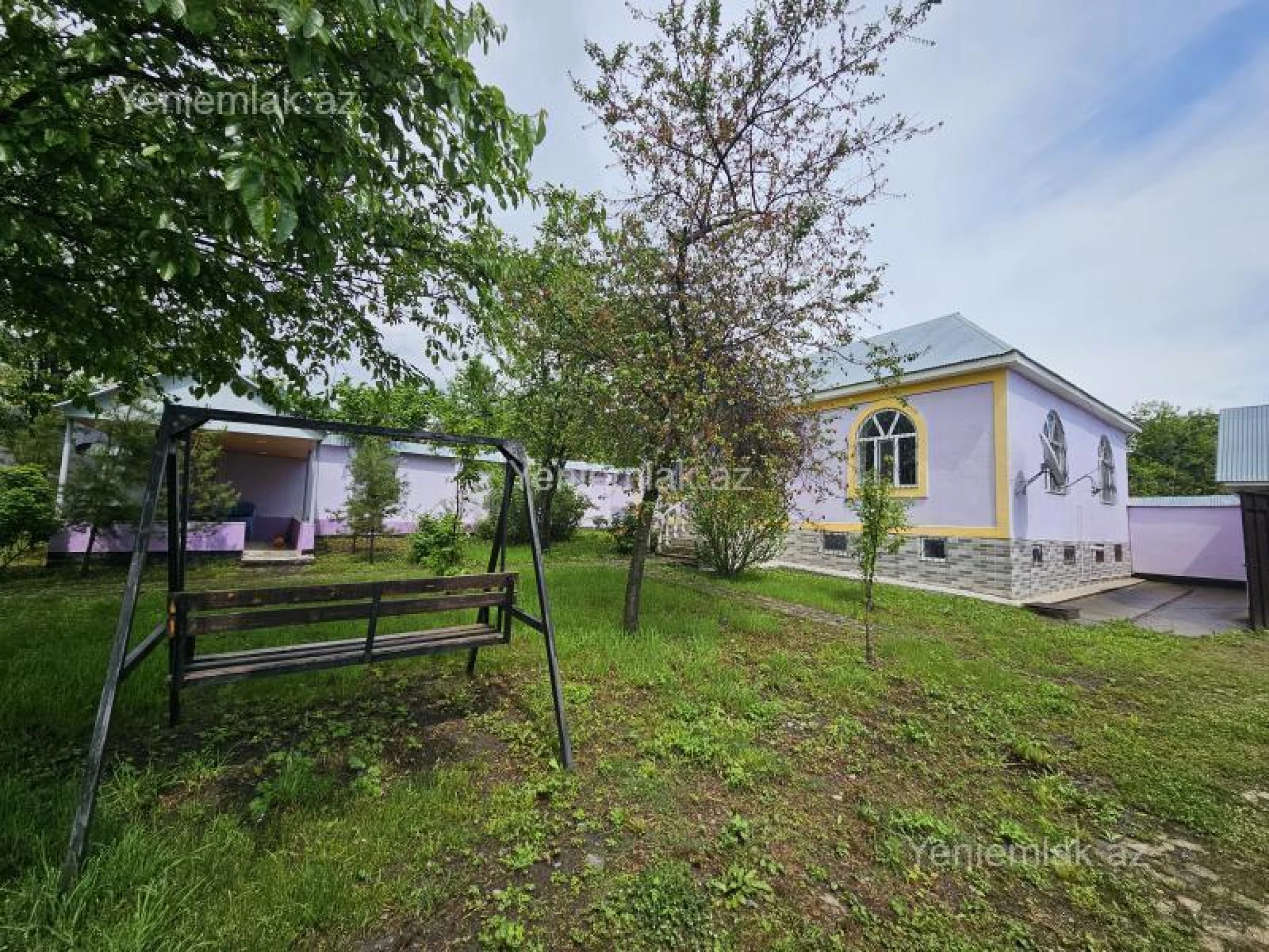 Satılır 3 otaqlı həyət evi 120 m²