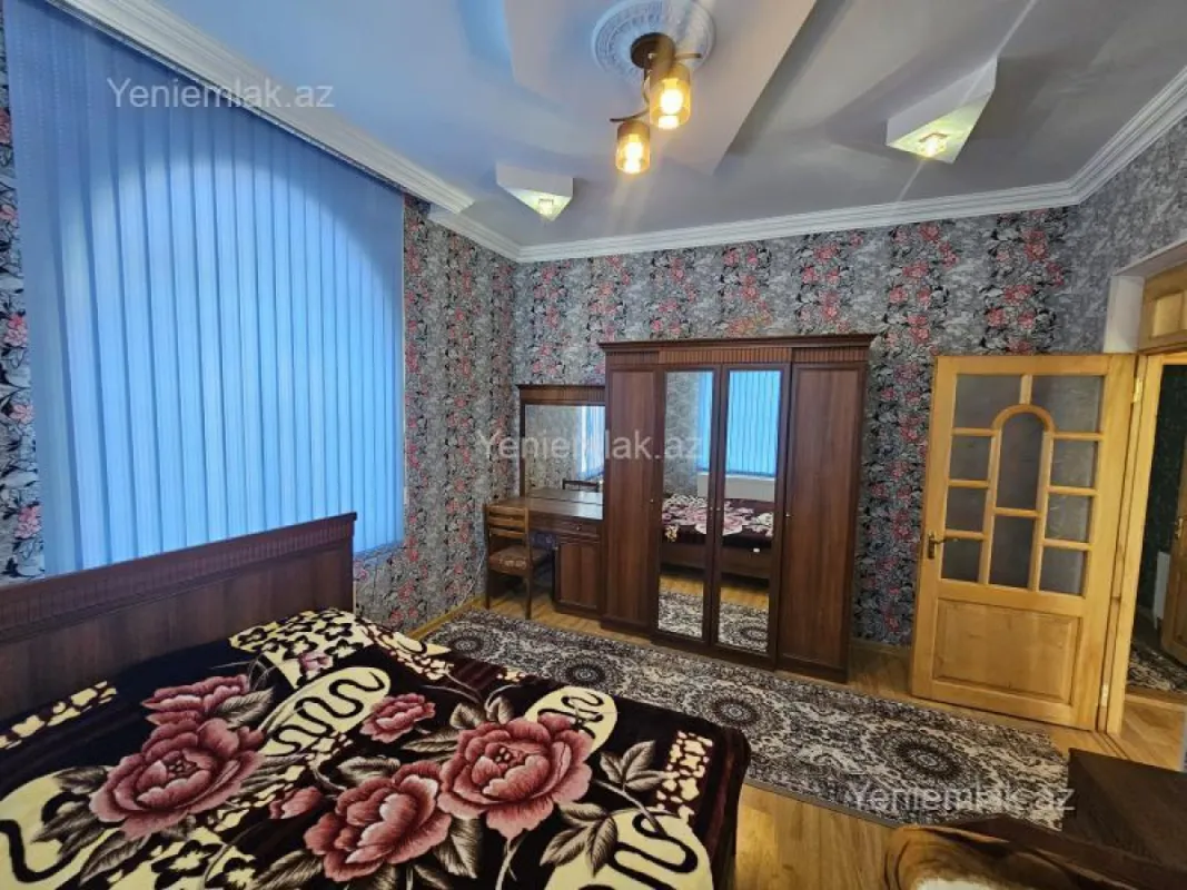 Satılır 3 otaqlı həyət evi 120 m²