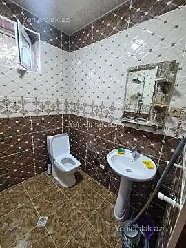 Satılır 5 otaqlı həyət evi 130 m²