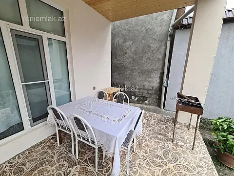 Satılır 5 otaqlı həyət evi 130 m²