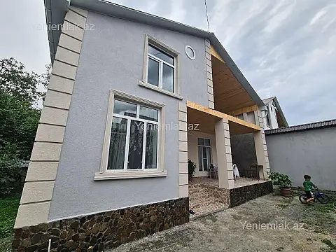 Satılır 5 otaqlı həyət evi 130 m² — Qəbələ 5 otaq 130.00 m²