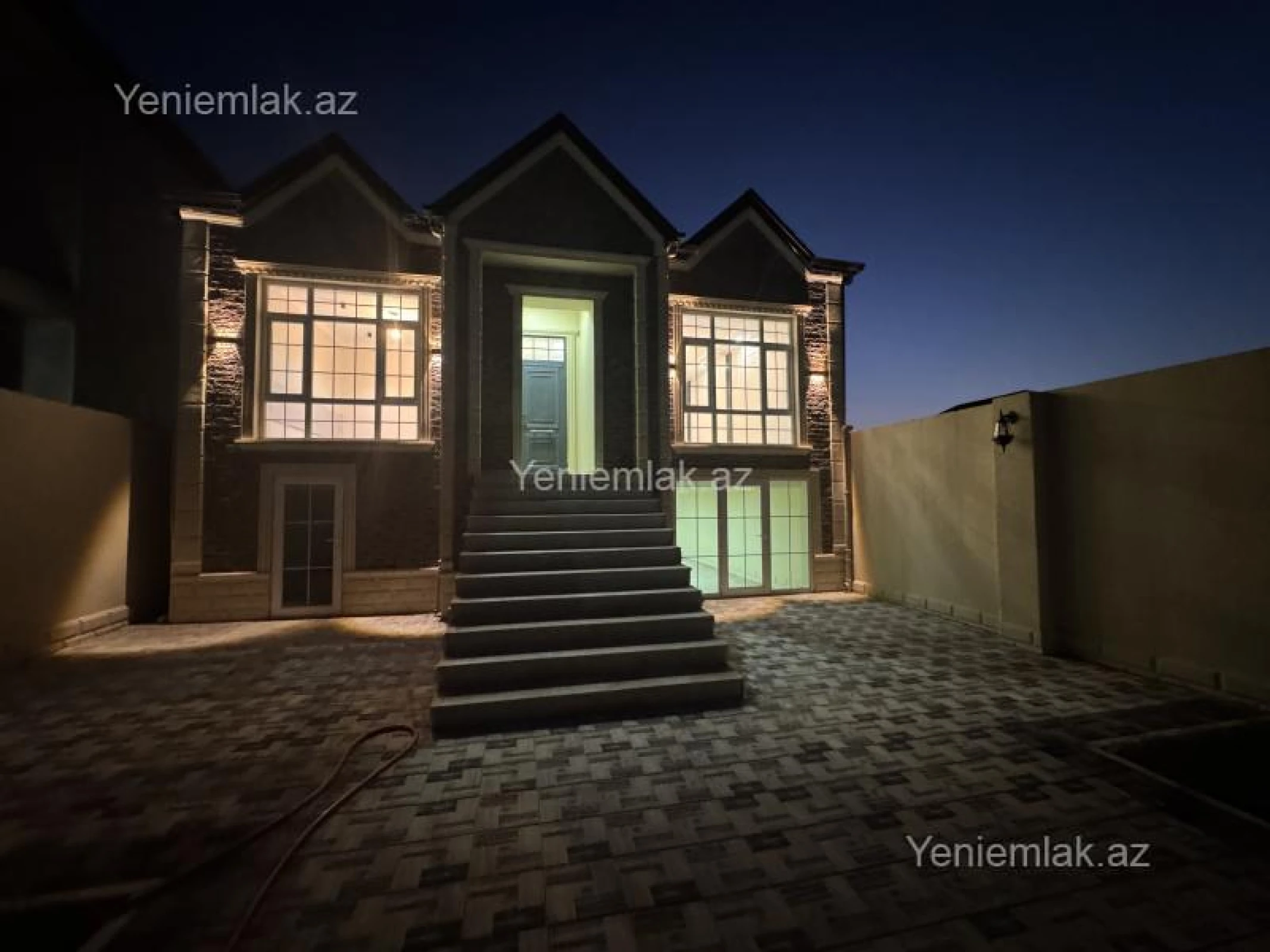 Satılır 4 otaqlı həyət evi 120 m²