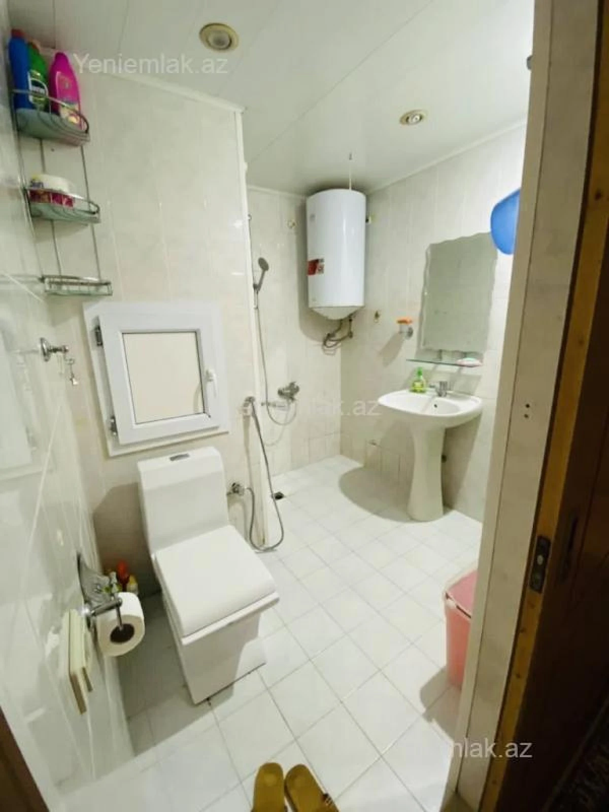 Satılır 4 otaqlı köhnə tikili 100 m²