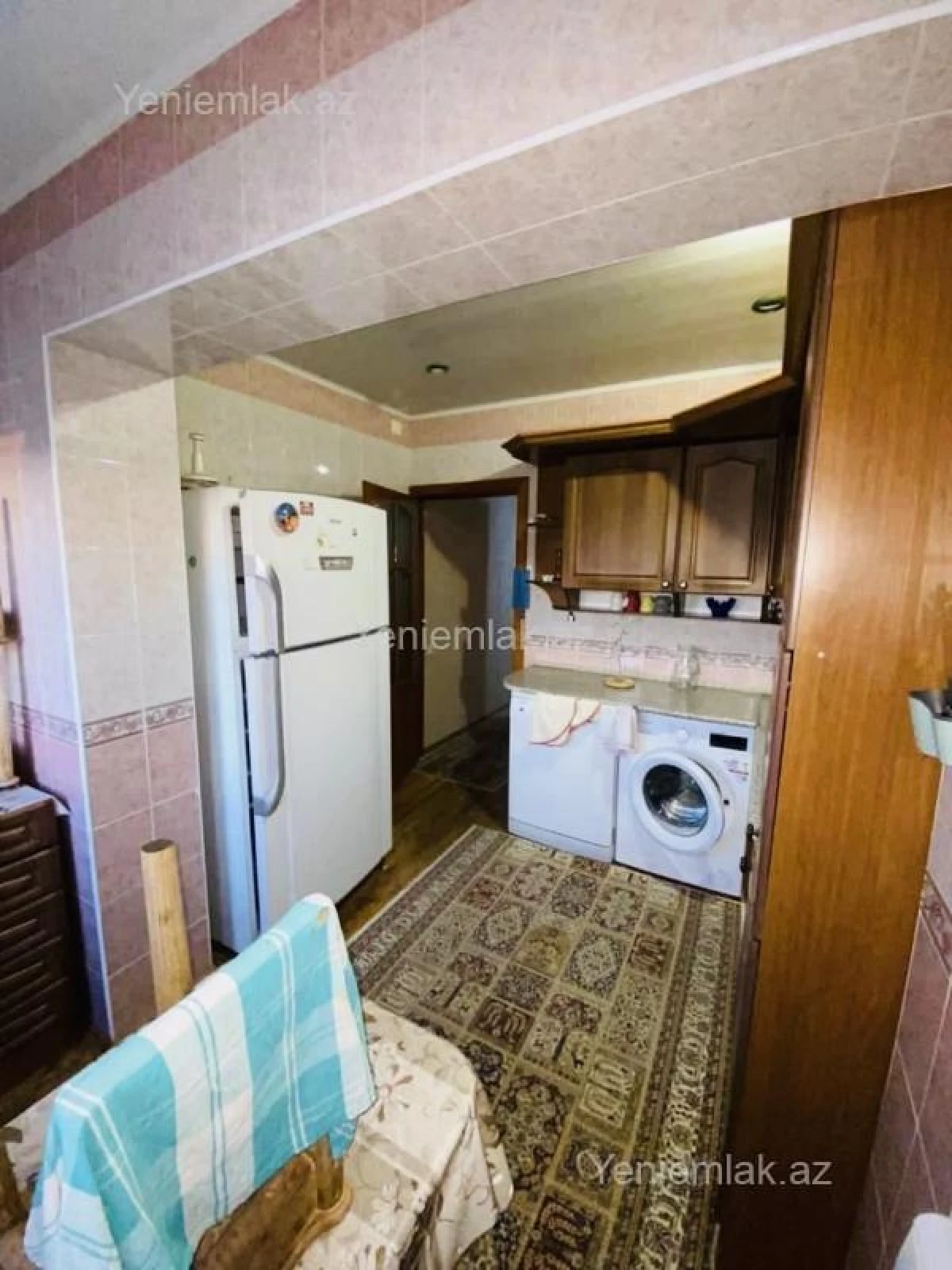 Satılır 4 otaqlı köhnə tikili 100 m²