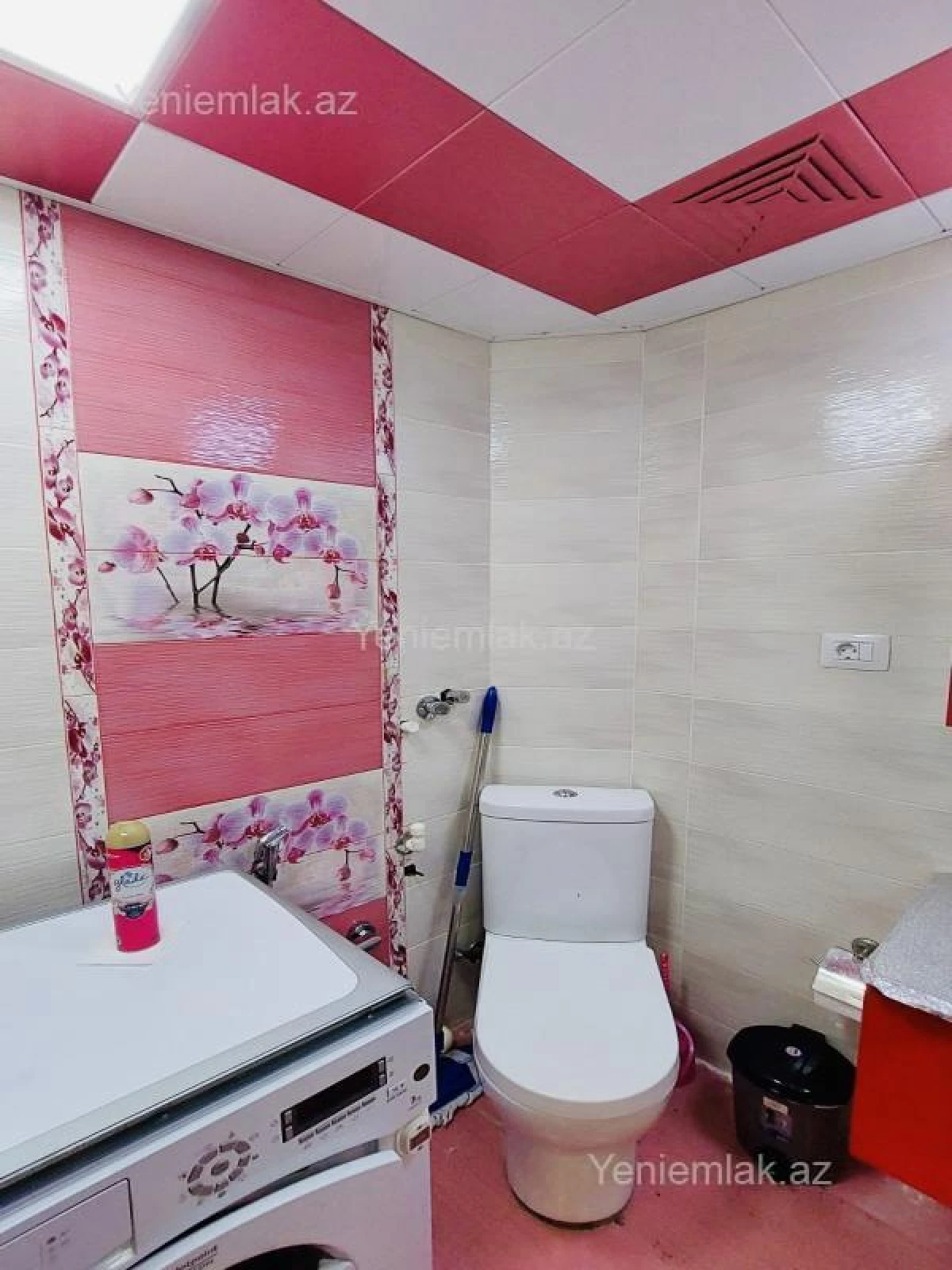 Satılır 4 otaqlı köhnə tikili 100 m²