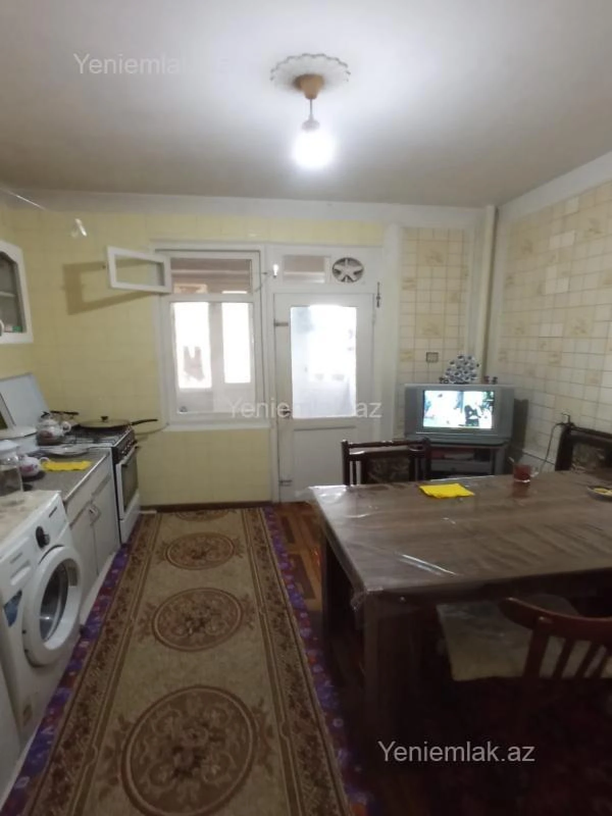 Satılır 5 otaqlı köhnə tikili 100 m²