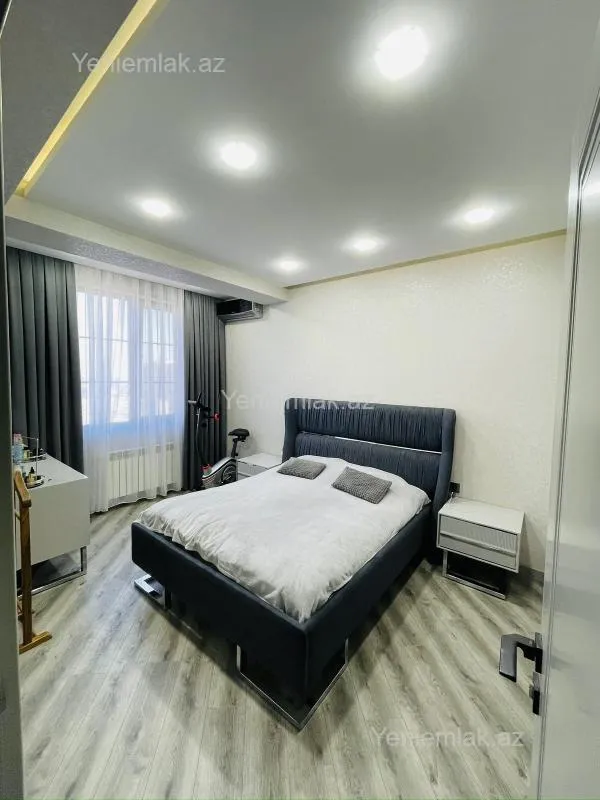 Satılır 4 otaqlı yeni tikili 136 m²
