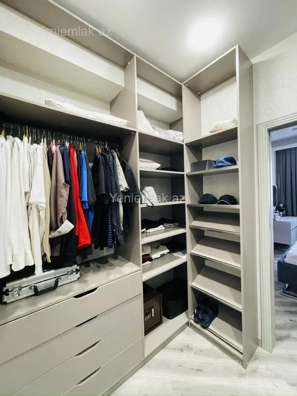 Satılır 4 otaqlı yeni tikili 136 m²