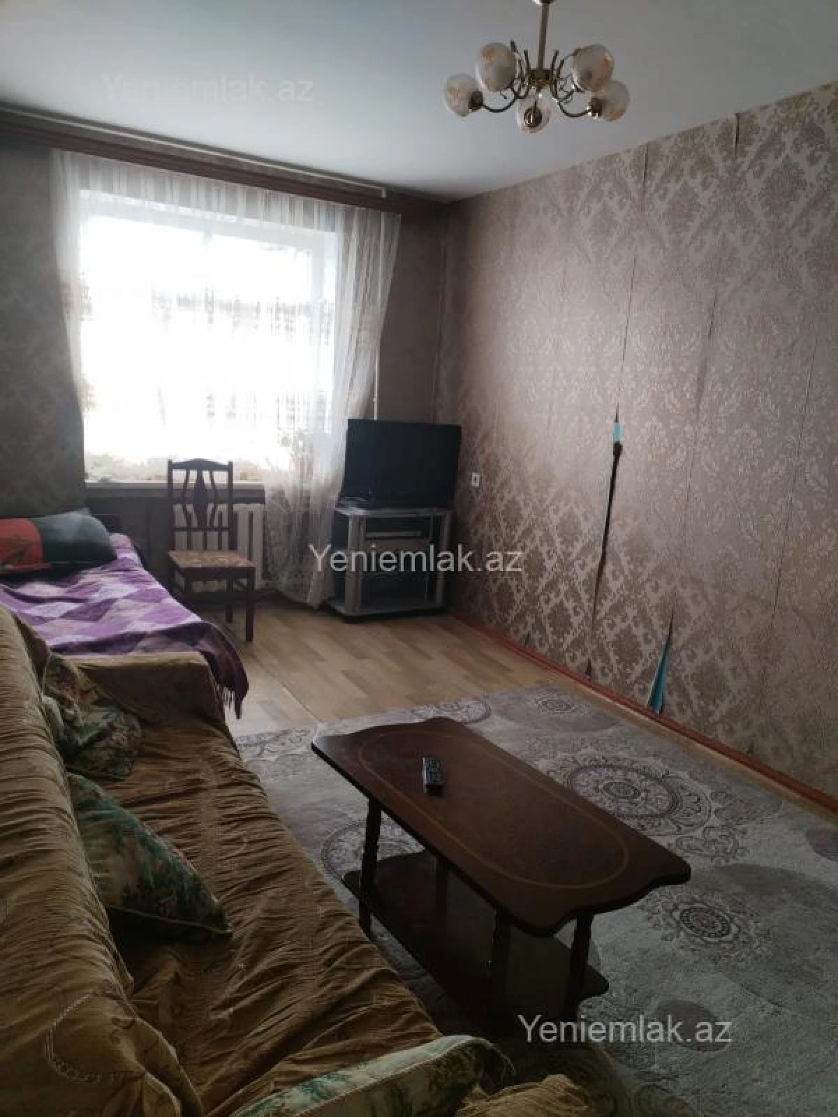 Satılır 3 otaqlı köhnə tikili 80 m²