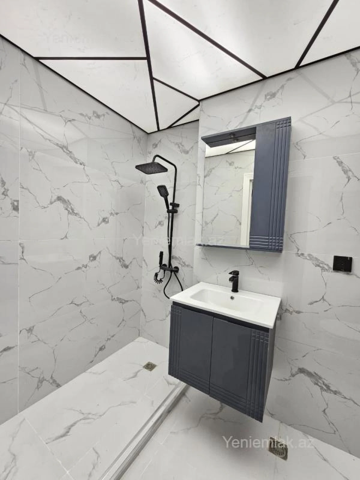 Satılır 3 otaqlı yeni tikili 86 m²