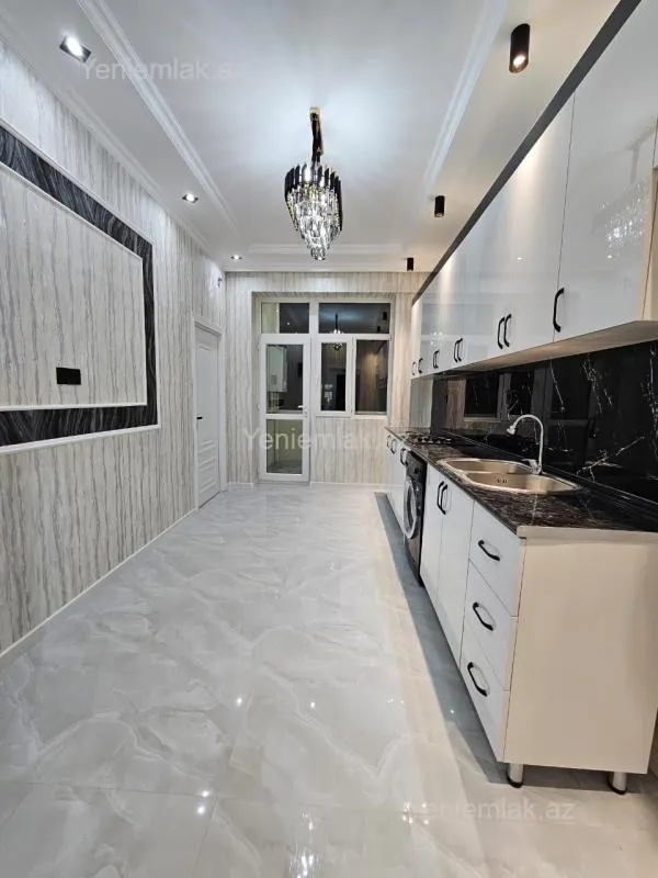 Satılır 3 otaqlı yeni tikili 86 m²