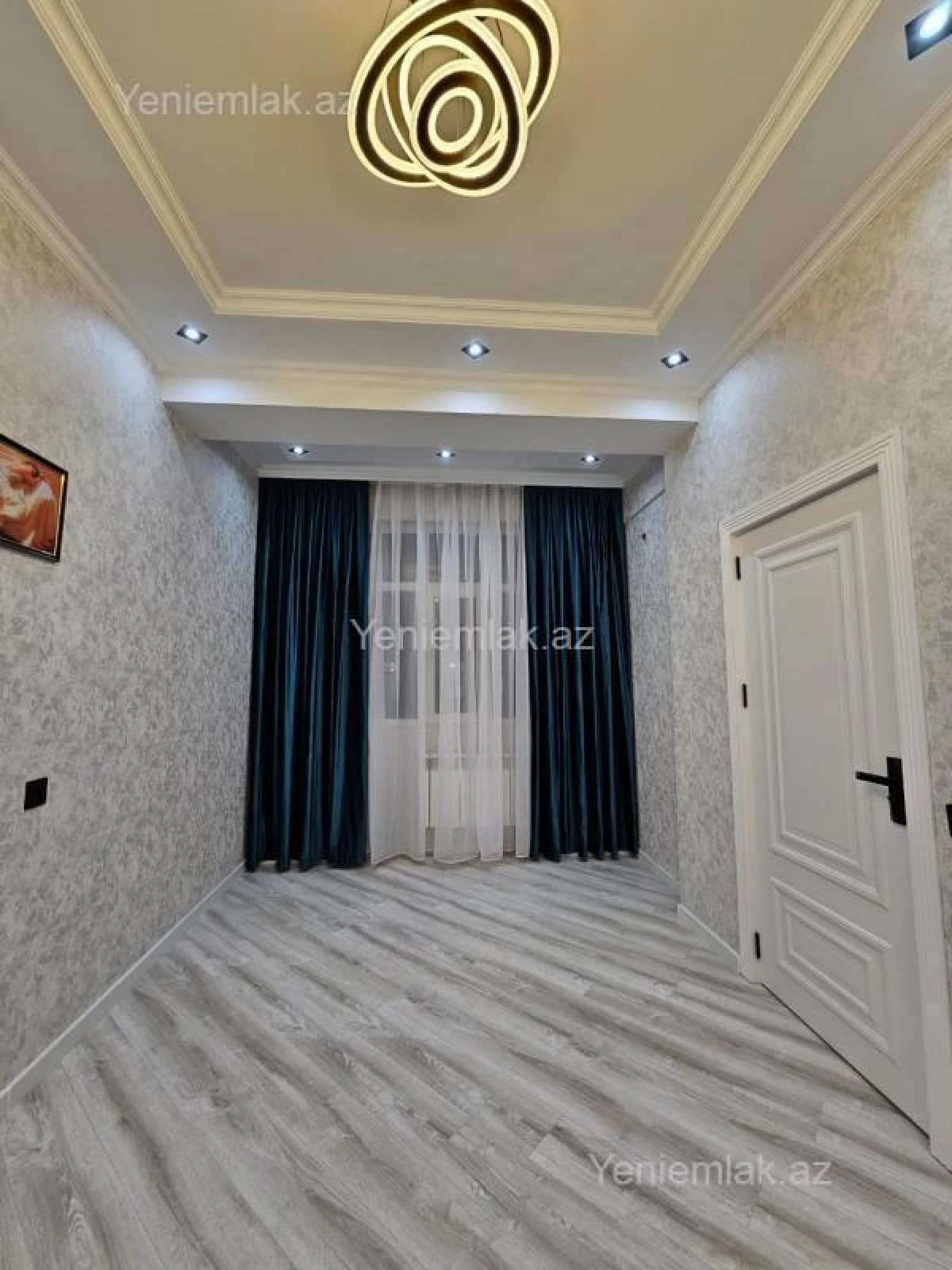 Satılır 3 otaqlı yeni tikili 86 m²