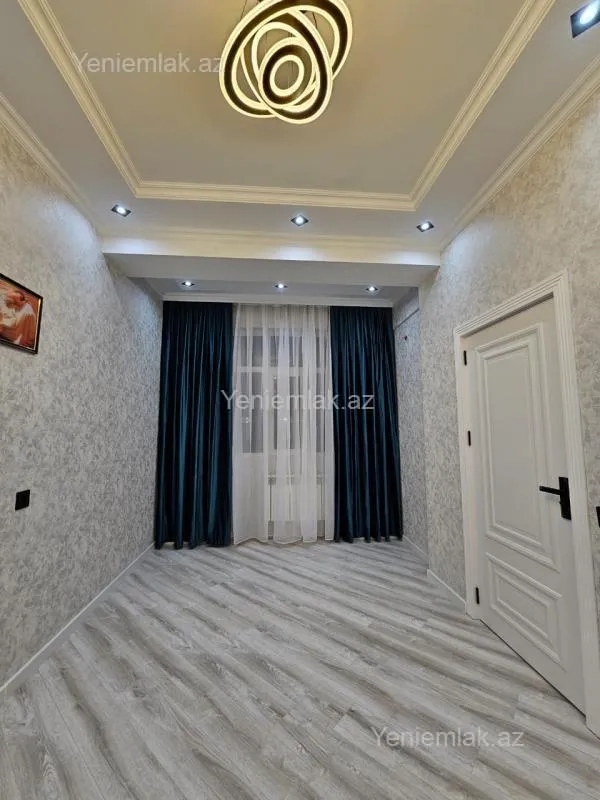 Satılır 3 otaqlı yeni tikili 86 m²