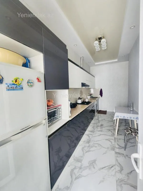 Satılır 2 otaqlı yeni tikili 89 m²